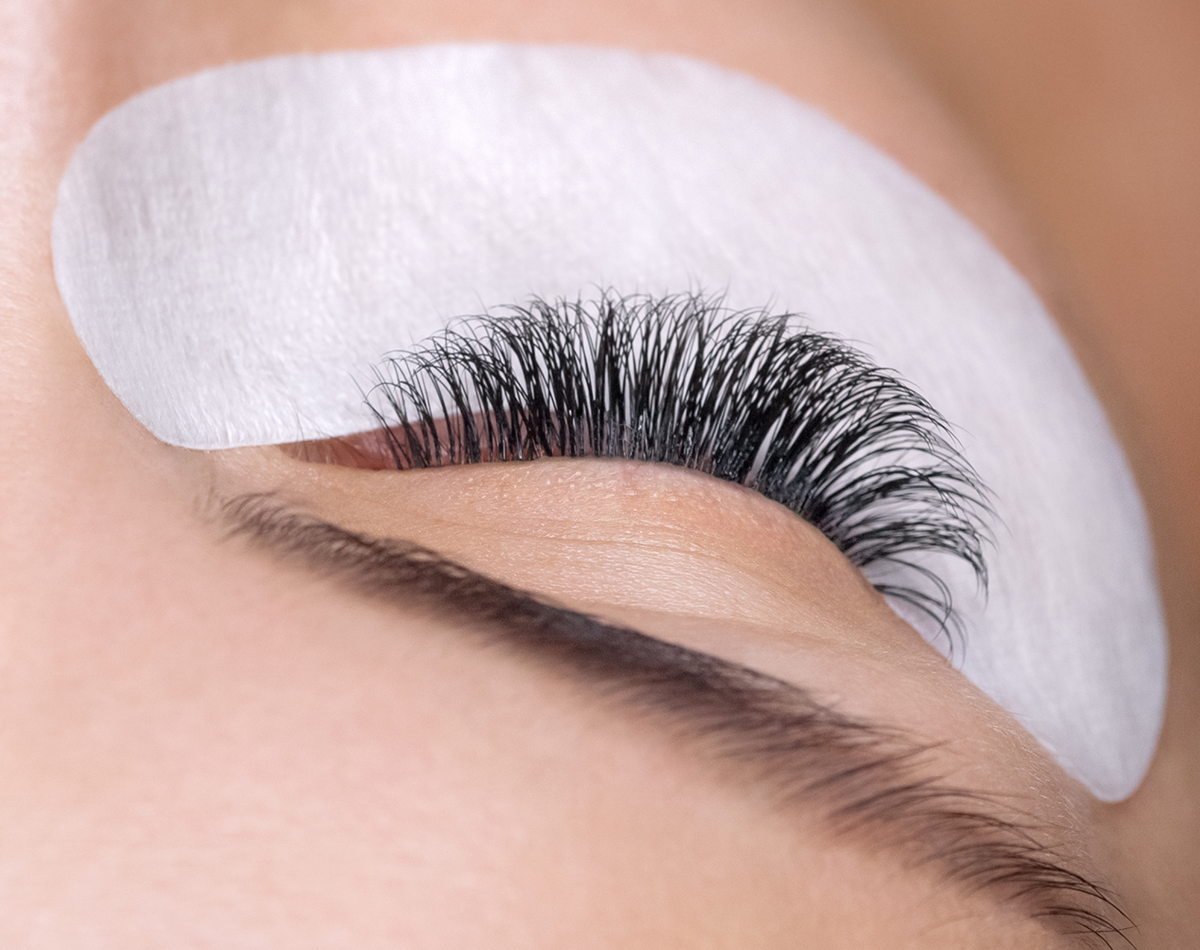 centro de estetica en iturrama, pestañas mas grandes, lifting de pestañas, serum de pe stañas evoeye